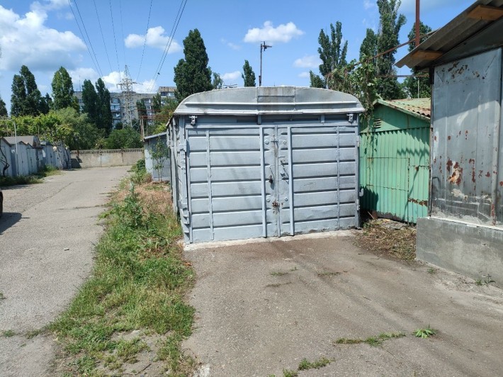 Сдам гараж на охраняемой стоянке на Таирова. - фото 1