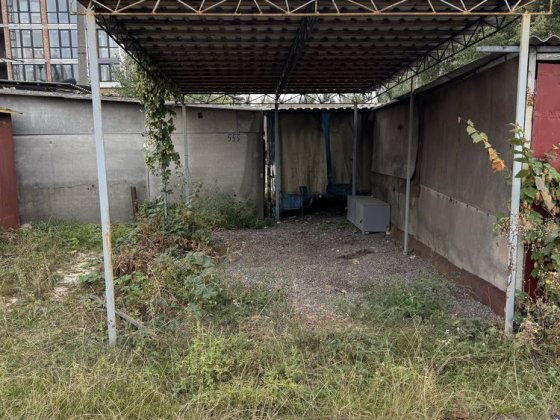 Место на крытой стоянке метро Лесная кооператив «Пионерский» Киев