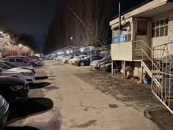 Продам/ сдам место на стоняке на Бочарова / Жолио Кюри Одеса