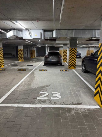 Паркомісце в новому ЖК Park Residence – оренда - фото 1