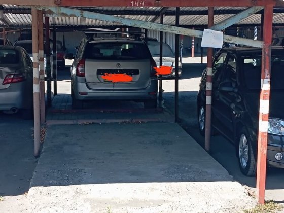 Сдам место на крытой стоянке Крижанівка