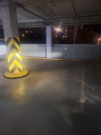 Сдам паркоместо на парковке - фото 1