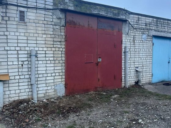 сдам гараж в оренду Вараш