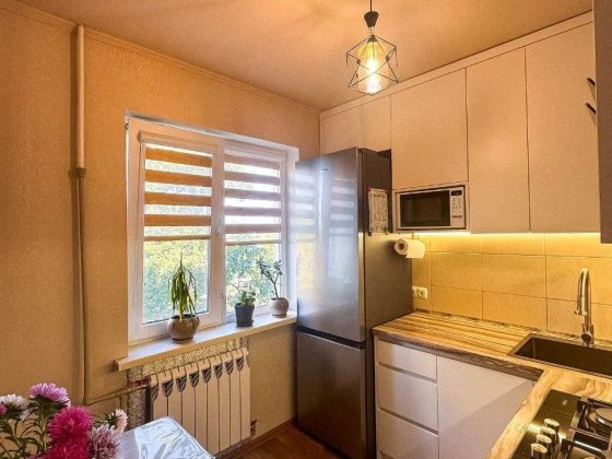 Продам квартиру 1 ком.  Метро Дворец Спорта. Танкопия Харьков