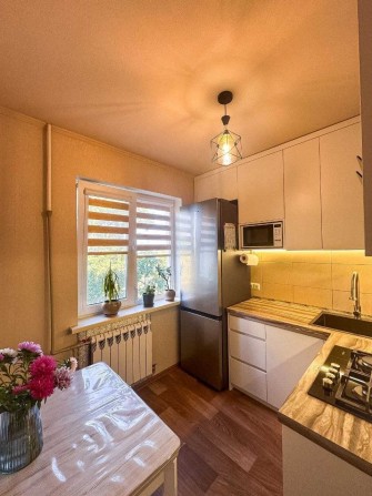 Продам квартиру 1 ком.  Метро Дворец Спорта. Танкопия - фото 1