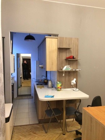 ПРОДАЖ!1 кімнатна квартира! Вул.Пекарська! - фото 1
