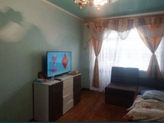 Продам 2к/к . Центр! Миколаїв