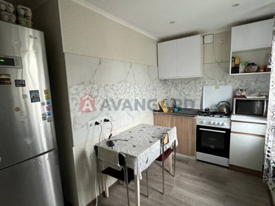 Продається 3-кімнатна квартира на Космосі Запоріжжя