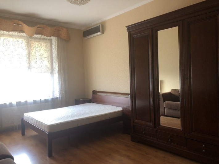 Продам 2-комнатную квартиру, Хвойный пер, Черёмушки, АГВ, газ, кирпич - фото 1