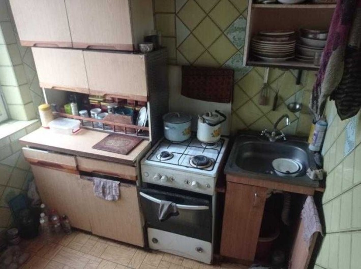 Продам 2 к. кв Холодна гора - фото 1