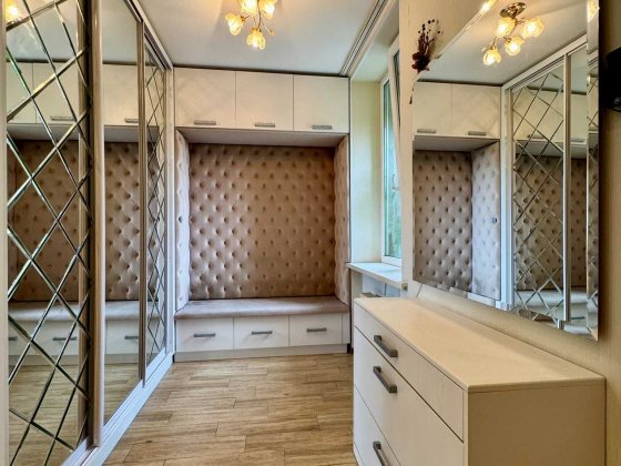 Продаю 4-кімнатну квартиру, вул. Леваневців, р-н. Ліски. Ц5 Миколаїв