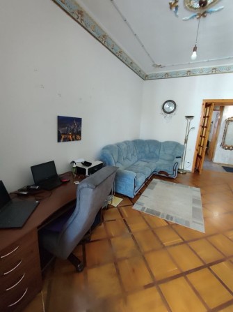 продам 2-х комнатную  квартиру - фото 1