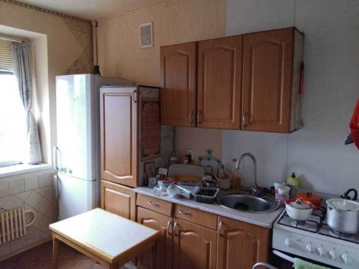 В продаже 2 ком. квартира улучшенка 50 м2,этаж 3/9,ул. Клочковская VI - фото 1
