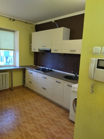 Продажа 3-к. квартиры, ул.Кремлевская 69А - фото 1