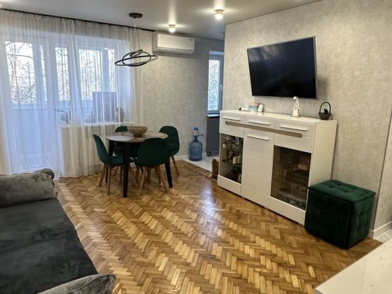 3-кімнатна квартира, новий ремонт Миколаїв