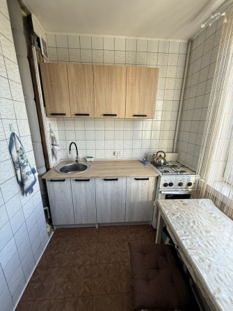 Продам 2 комнатную квартиру , метро Студенческая - фото 1