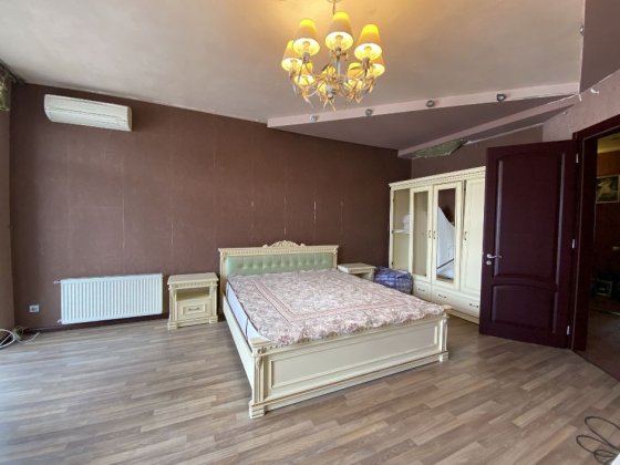 АВТОН ОТОПЛЕНИЕ! Сертификат +  Площадь Руднева. Продам 2К 88 м2 Харьков