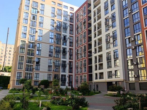 Продаж 2 кім квартири ЖК "Семицвіт", дизайнерський ремонт. Повний фул! Львів