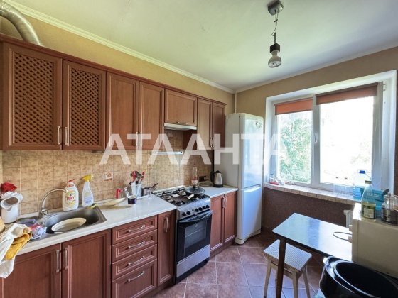 Продається квартира по  вул. Шафарика Львов