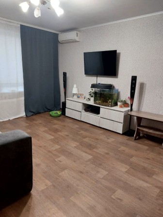 Продажа 1ой квартиры в Днепровском р-не (Левый берег) - фото 1