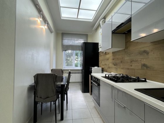 2-кімнатна квартира продам Миколаїв