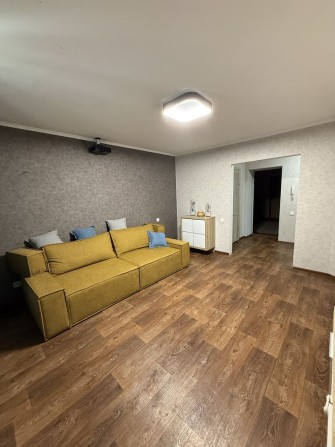 Продам 3 к кв на Намыве в кирпичном доме. - фото 1