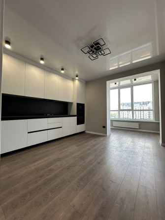 Продаж 2 кімн. квартири 75 м2 Генератор Паркінг Софіївські Липки - фото 1