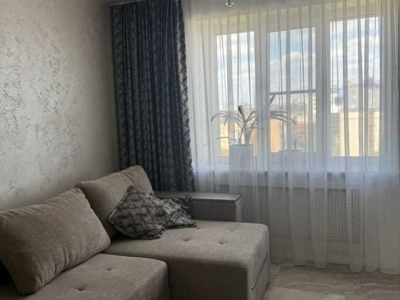 4 СПАЛЬНИ! Ляпунова! Научная! Продам 4К 80 м2 с ремонтом