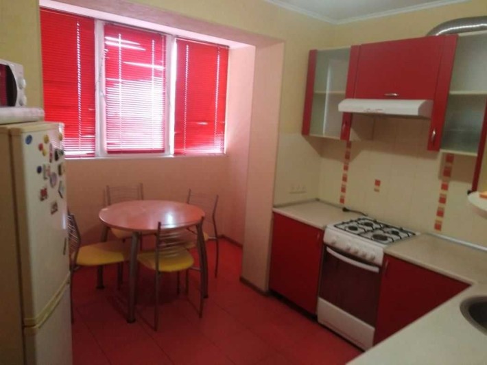 Ляпунова! Продам 1К двухбалконку 40 м2 с ремонтом - фото 1