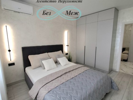 БЕЗ КОМІСІЇ Сучасна мінідвушка ЖК Сади Вишневі, Повна комплектація Софиевская Борщаговка