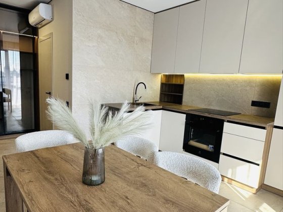 Продаж 2-х кім кв.  Quorum Перфецького Львів