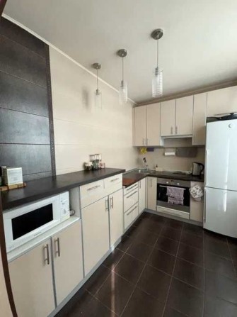 Продам 2к квартиру Алексеевка, Людвига Свободы, кап.ремонт - фото 1