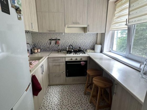 1990-КЮ Продам 2к квартиру на Салтовке Студенческая 607 м/р