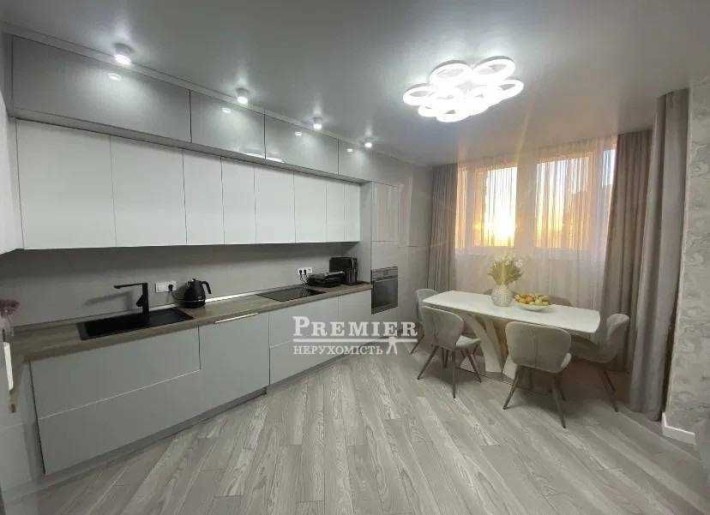 2-кімн квартира з ремонтом та меблями в новому ЖК. Альтаїр поруч - фото 1