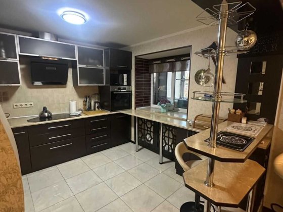 Продаю 3-х комнатную  квартиру на улице Садовой! а1 Миколаїв