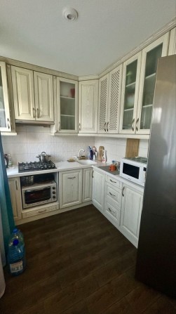 Продам 3 к квартиру р-н Одесской, ул. Матросова, 8( Орлова ) - фото 1