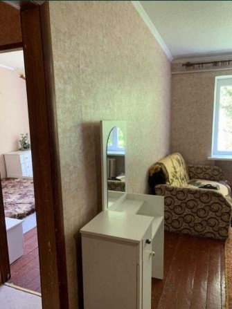 Продается 2х к. гостинка со своим санузлом - фото 1