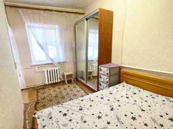 продаж компактної  2 к\к Шевченка,всі зручності,свій двір,авт опалення Миколаїв