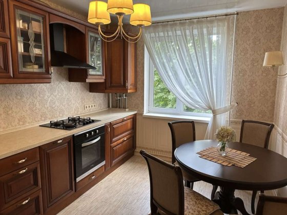 Продаю 3 чешку Лески Леваневцев Автономное отопление! Миколаїв