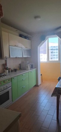Продам 4-х комн. квартиру на Черёмушках на ул. Бреуса - фото 1
