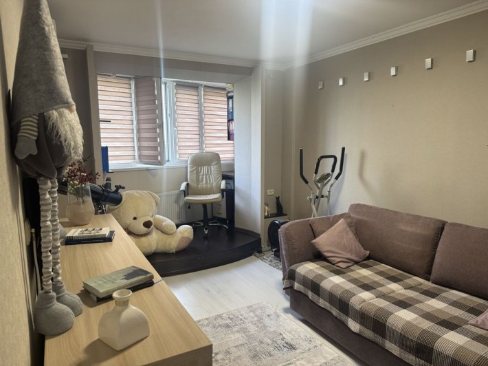 Продам 2-квартиру Павлово поле Троянда вул. Старицького - фото 1