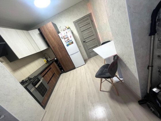 Продам квартиру 41 м3 .ВЛАСНИКА Софіївська Борщагівка