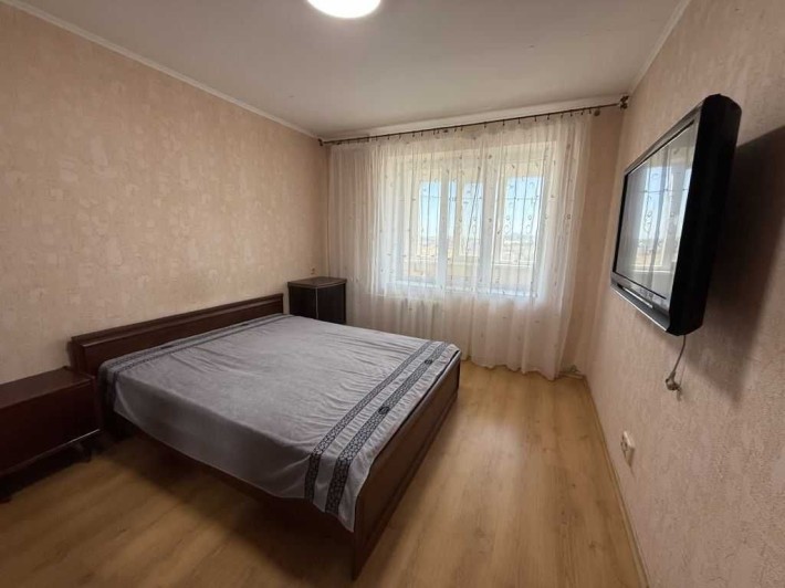 2-кімн. квартира 60 кв.м. в цегляному будинку на Сахарова. 52 000$ - фото 1