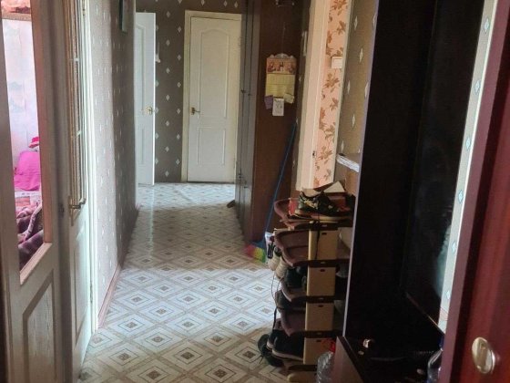 4-х комнатная квартира м. Индустриальная