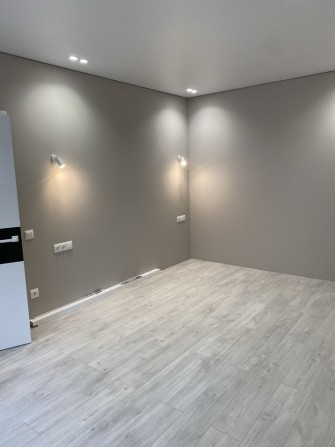 Продам 2-квартиру Новострой Сокольники 71м 73000$ - фото 1