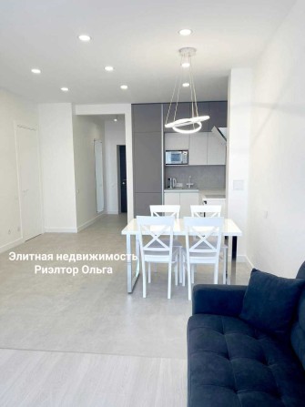 Продам ЭКСКЛЮЗИВ в ЖК "Башня Чкалов 1 - ком + кухня - студия ! 65 м. - фото 1