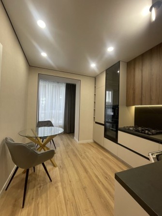 Крута євродвушка в крутому ЖК Уютний)Соф Бощагівка - фото 1