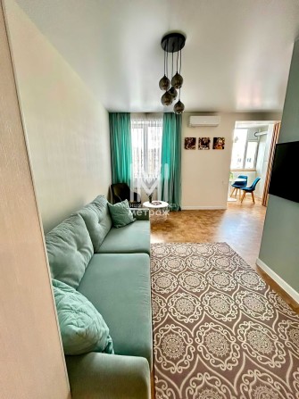 Продам 2-х уровневую квартиру 122 м2 ЖК Лазурный Центральный рынок газ - фото 1