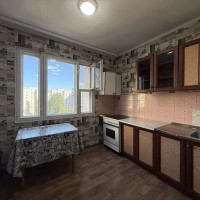 Продаж 3-к квартири вул. Рональда Рейгана 14/33 Киев
