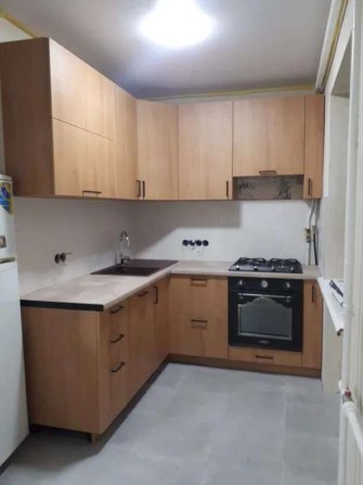 Продаж 3-к квартири вул. Рижська 8 - фото 1